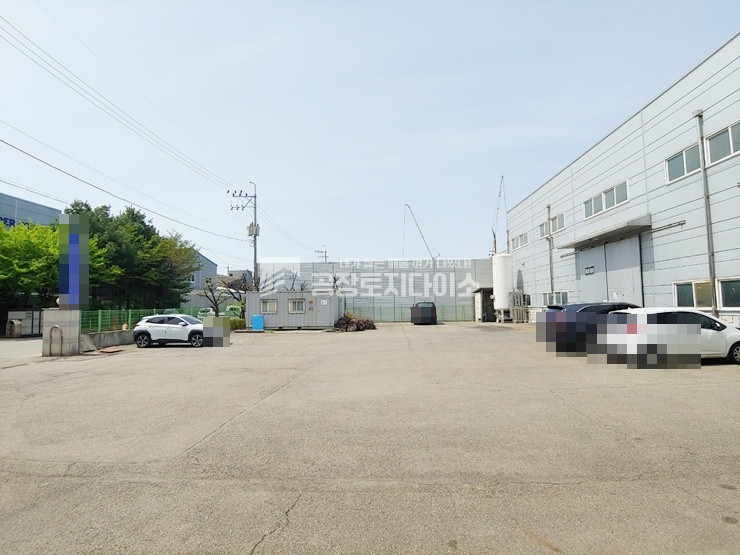 경기 화성만세구 팔탄면 화당리 가동 10m 도로접 257평 한동 호이스트 2.8톤 2기 고전력 300kw 월세 매물번호 11017 사진 2