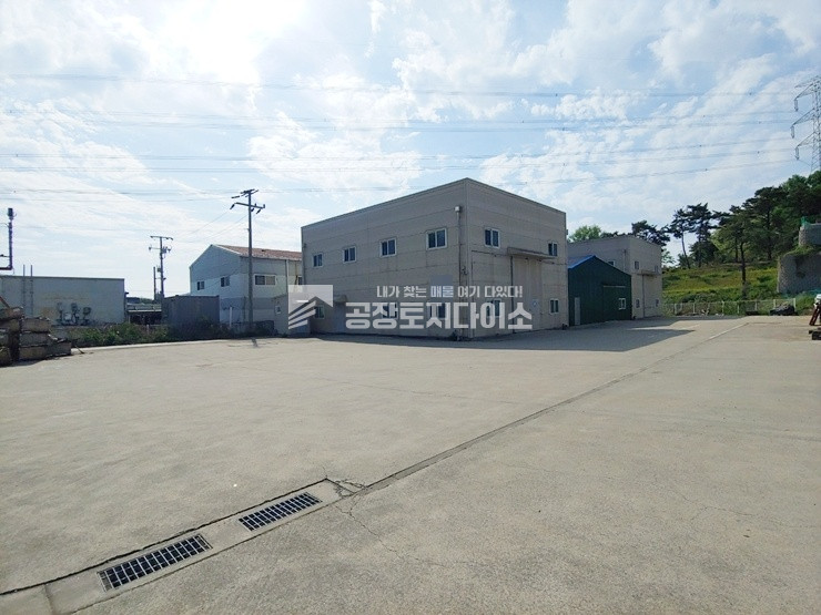 경기 화성만세구 팔탄면 율암리 대지 621평 단독 건축 120평 + 가설 약 70평 총 190평 실사용 월세 매물번호 11035 사진 1