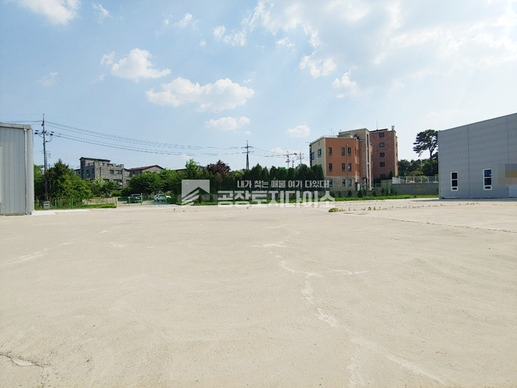 경기 화성만세구 향남읍 상신리 1,2,3동 2차선변 단독마당 2963평 건축 563평 물류창고 추천 월세 매물번호 11036 사진 7