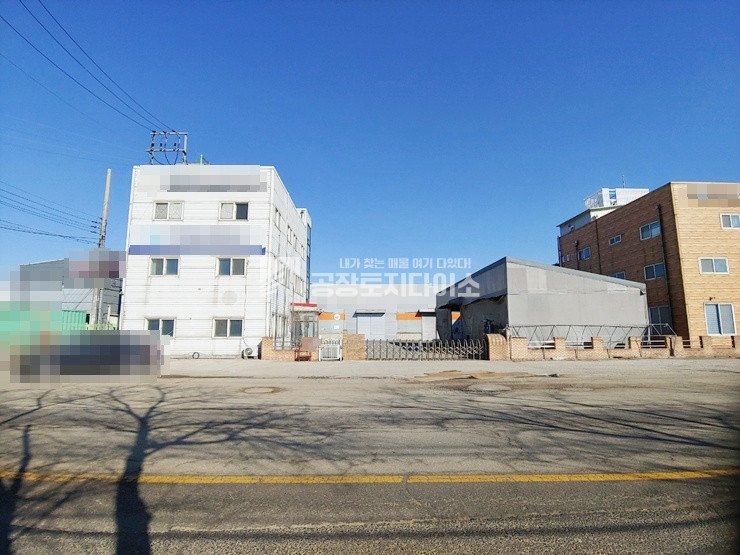 경기 화성만세구 남양읍 장덕리 고전력 호이스트 사무동 있는 2동 구조 단독공장 매매 매매 매물번호 10752 사진 2